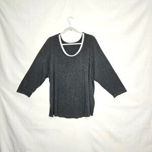 Cable & Gauge Woman,  3/4 sleeve Gray Top. 2X